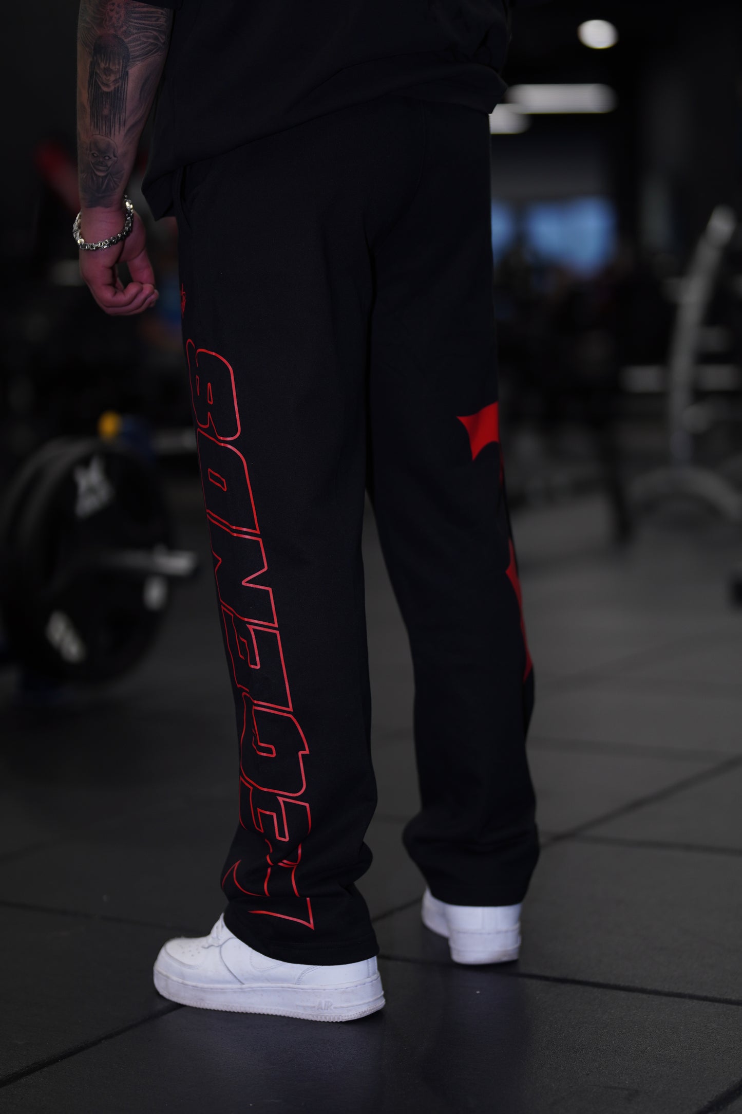 JOGGERS