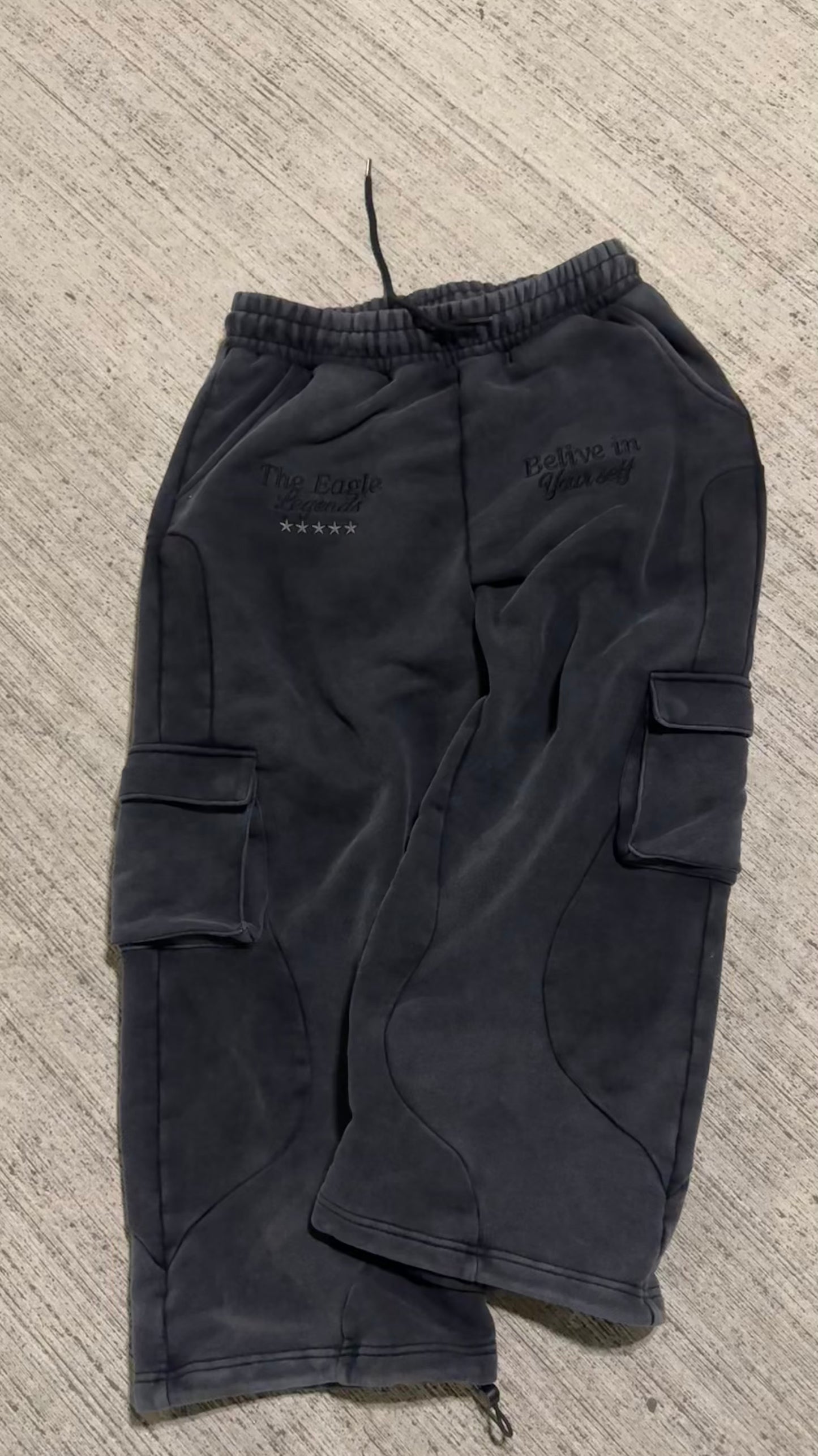 JOGGERS